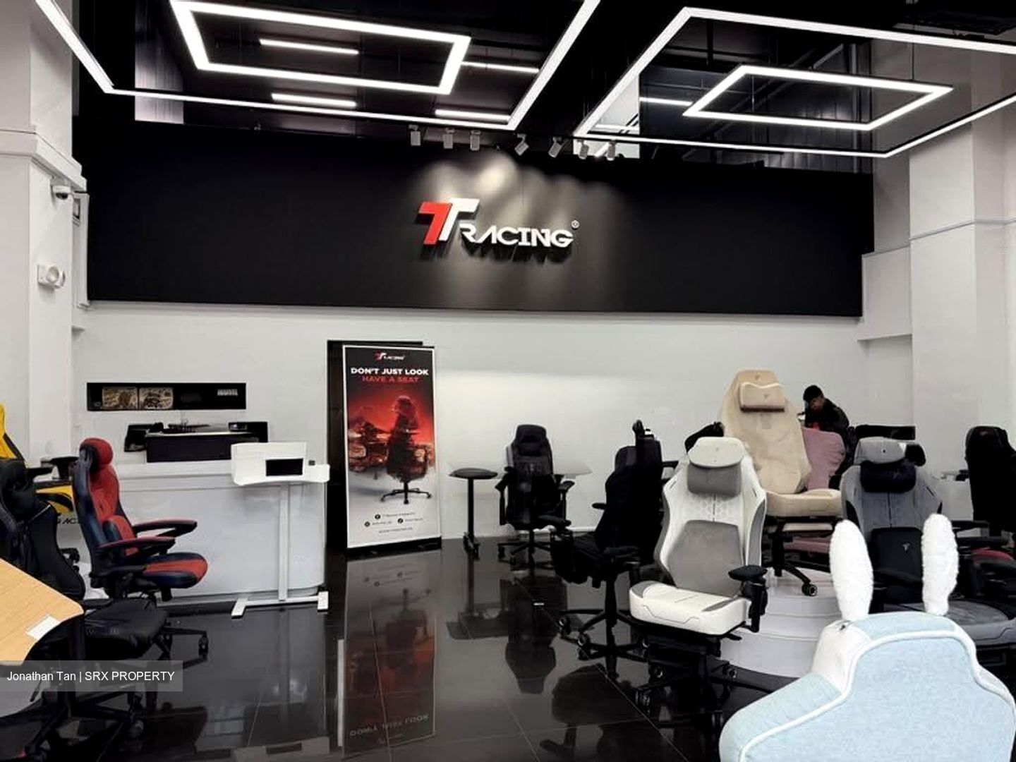Vertex (D14), Factory #632848431